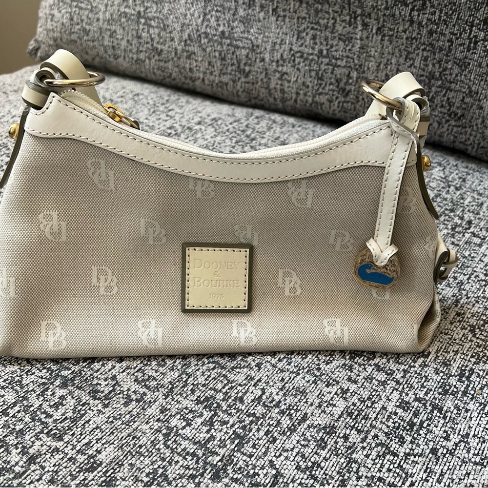 Brand new Dooney & Bourke small bag